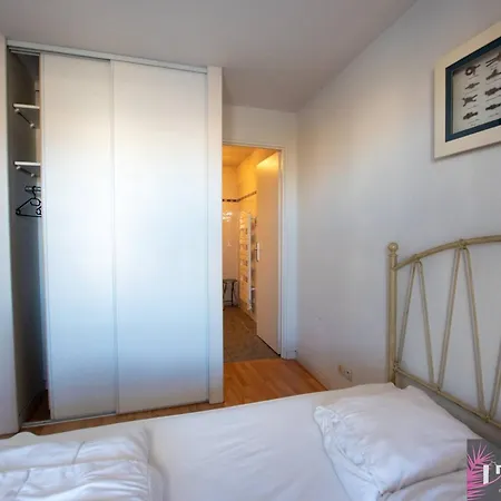 Grand Duplex Avec Terrasse Et Piscine - Fr-1-825-62 Апартаменты